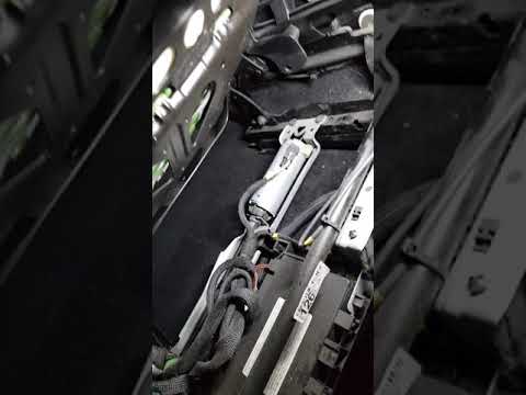 Mercedes-Benz electronic seat motor repair tips