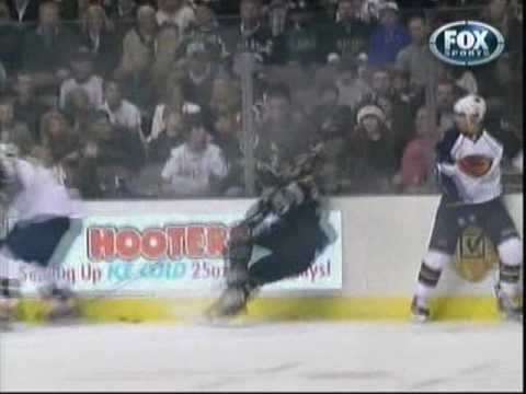 Evander Kane hits Stephane Robidas