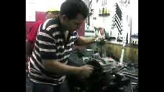 preview picture of video 'desmontando o motor'