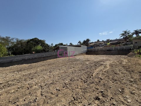 Cod. 747-Terreno plano de 761 m², condomínio Recreio Campo Verde-– Ibiúna/SP.