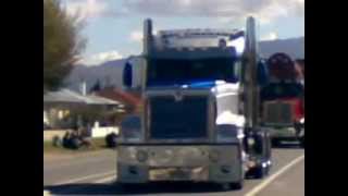 preview picture of video '57th Alexandra Blossom Festival Saturday 22-09-2012 Floats and Truck Parade (etc)'