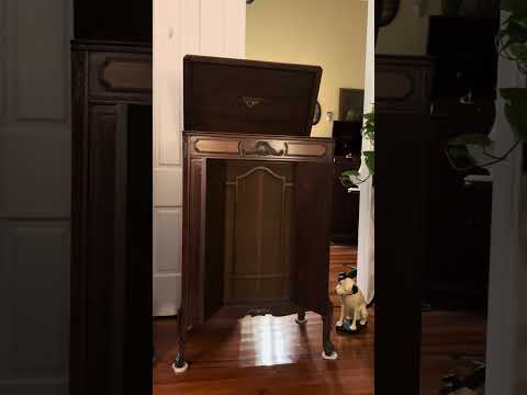 My Melancholy Baby by the All Star Orchestra, 1928 on the 1928 Victor VE 8-12 Orthophonic Victrola