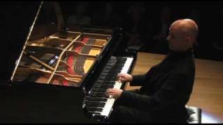 Charles Owen piano Bach Partita 5 part 2