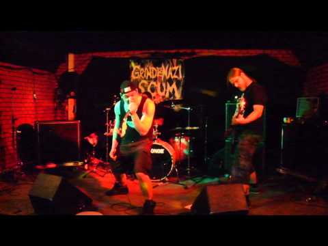 Brotcruste live at Grind The Nazi Scum Festival - 2014-06-20 (1/1)