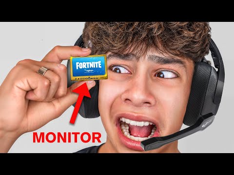 Fortnite Gameplay Challenge: Playing on the World's Smallest Monitor!