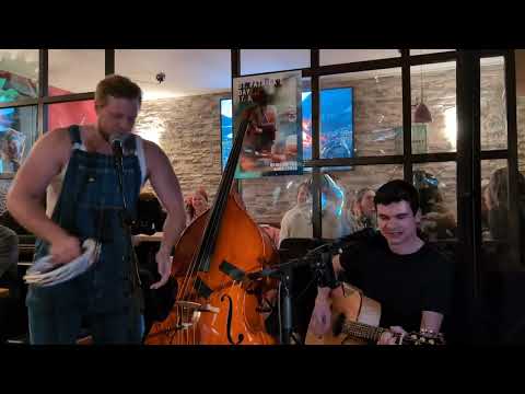Shootin' Guns · Cover