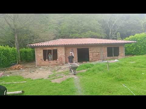 Terminación cubierta casa sacerdote de Guadalupe huila