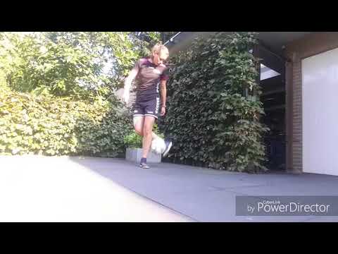 Groundmoves combo & Blocking combo | Freestyle Football Julia