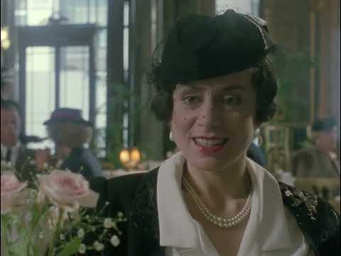 Agatha Christie's Poirot S03E04 The Plymouth Express [FULL EPISODE]