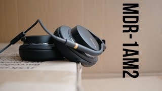 Sony MDR-1AM2B - відео 1