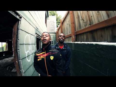 Afrikan Richie & Lil Dev - Smoking Everyday