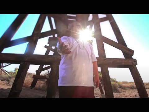 Spawnbreezie - Don't Let Go (Official Music Video)