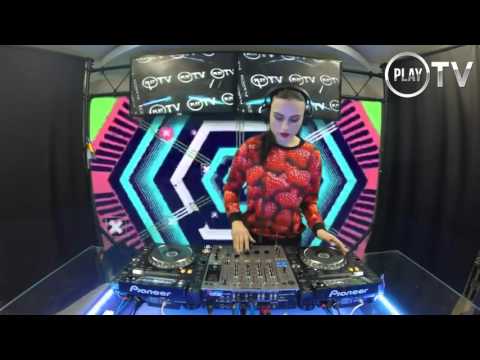 GALINA MALINOVSKAYA   Live @PLAY TV 4 02 2016