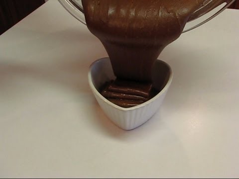 Betty's Chocolate Sheet Cake Icing