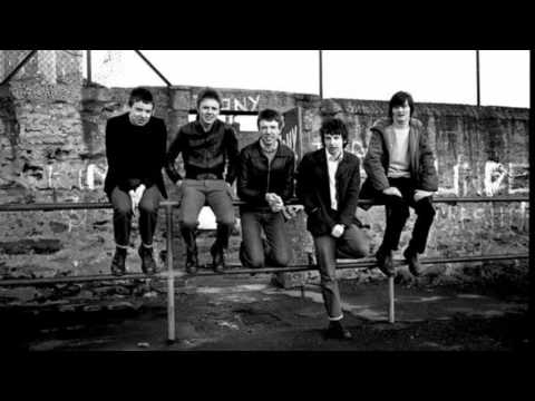 John Peel Plays a '44 star' Teenage Kicks 1979