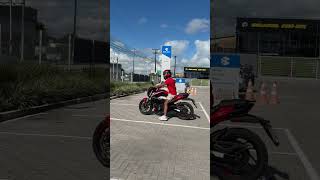 Bajaj Fortaleza Ce