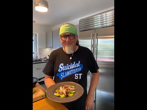Calamari gefüllt & Gurkensalat - Stefan Marquard @ Home "ungeschminkt & ungeschnitten"