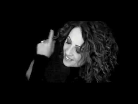 Γλυκερία - Στη μαγεμένη Αραπιά (Video Version) | Glykeria - Sti magemeni Arapia (Official Videoclip)