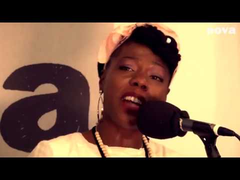La Dame Blanche en live dans l'Afrobrunch de Néo Géo