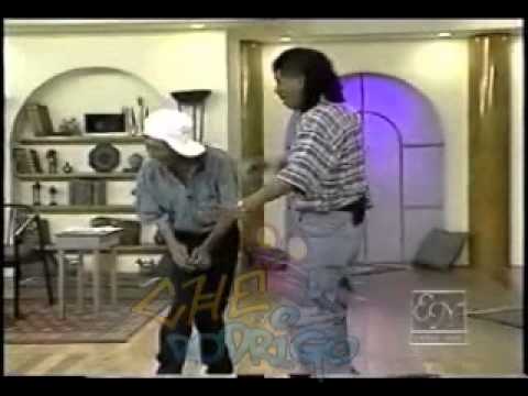 LOS REYES DE LA RISA