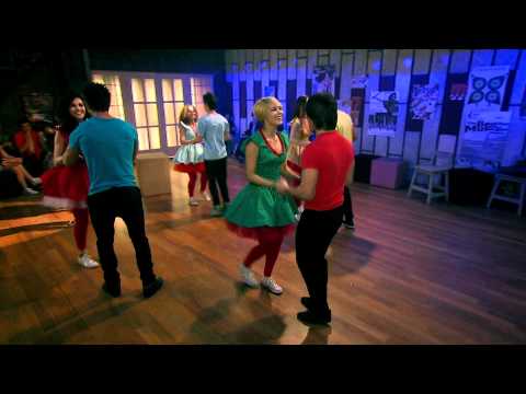 Alina & Dorian - "You're The One That I Want" cover in "Pariu cu viata"