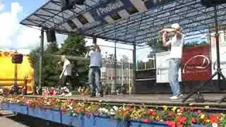 Funk Famm - Fankkimafia (Live @ Kuopion Tori)