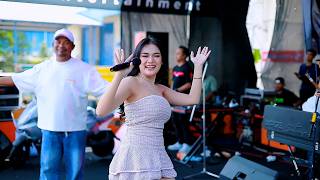 Download lagu LALUNA MUSIC - GALA GALA MEIKE YOLANDA - HAPPY PARTY PT DELTA  DAN PT P.AK.ARTI mp3