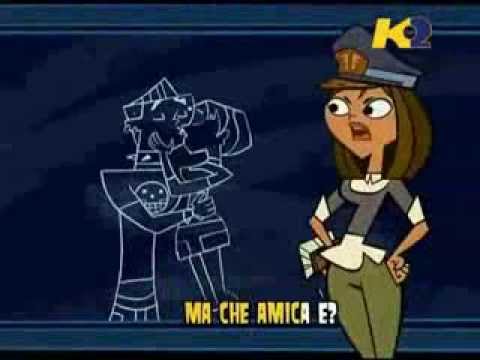 A Tutto Reality IL TOUR  Canzone 19 L'Ha Baciato!