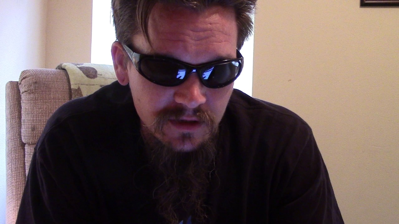 WHAT IS STEEMIT? - steemit.com/@papa-pepper