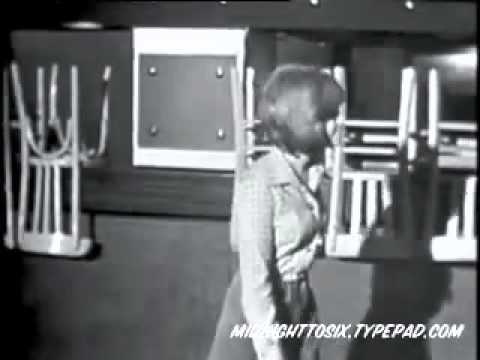 Kiki Dee   Why Don't I Run Away From You 1966 Rare Clip!