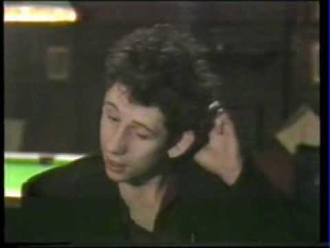 The Pogues - Waxies dargle from 1986 doco, with introduction from Elvis Costello.