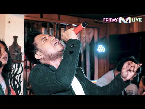 FRIDAY M LIVE : Moogies - INSOMNIA | Live At M Radio Surabaya