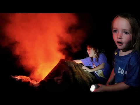 GOiNG iNSiDE the VOLCANO 🌋   Adley & Niko find their new CLUB HOUSE! Secret Floor under the Lava!!