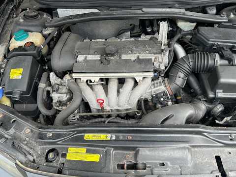 фото двигатель (двс) volvo v70 (2000-2007) 0