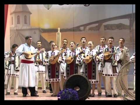 Ansamblul folcloric Valurile Dunarii - Giurgeni