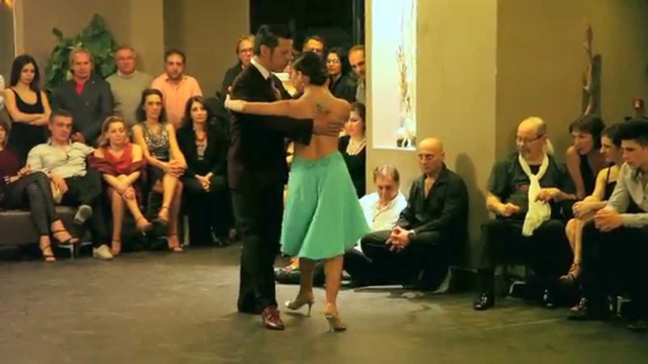 Video thumbnail for BUSCANDOTE - NANY PERALTA e ANTONELLA TERRAZAS en Messina