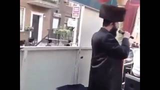 Jewish dancing to ~ A2M I got Bitches!!!