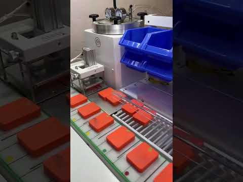 Full automatic jewelry wax injector