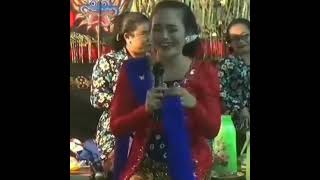 Download lagu ELISHA Menangis Pilu || NARASI ARTIS #shorts mp3