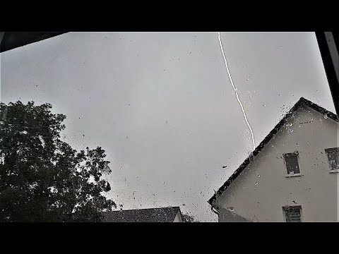 Blitzeinschlag in 460 Metern Nähe + Knall-Donner! Sehr nah