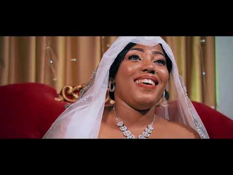 IBOU BLACK "BINTI LAINI" (Clipofficiel)