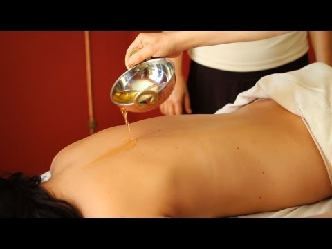 How to Use Massage Oil | Ayurvedic Massage