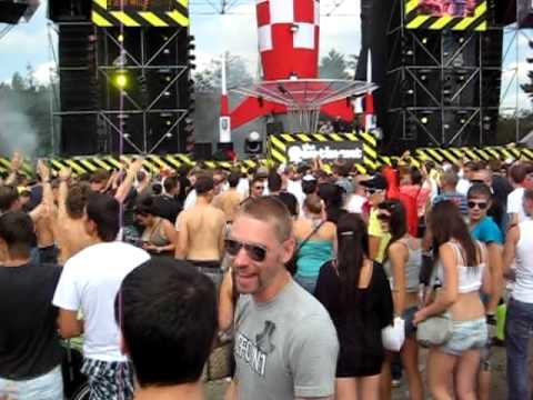 The Qontinent 2010 review Video