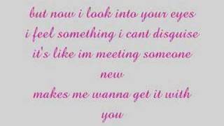 Ricki -Lee.. Love Is All Around Lyrics