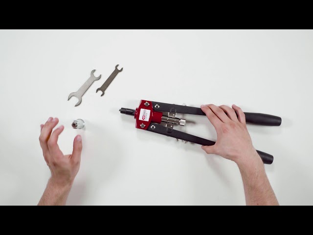 Video teaser for KS TOOLS 150.9530 Langarm-Handnietzange 410mm (Unboxing)