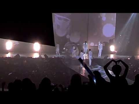 (fancam) 20130831 Infinite OGS Jakarta -  leaving stage