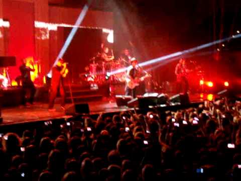 Bruno Mars 05.10.2011 live in Hamburg Grenade