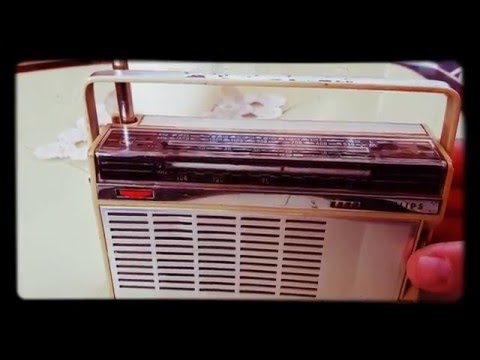 PHILIPS Nicolette De Luxe Transistorradio Kofferradio - Demonstration - Bandscan