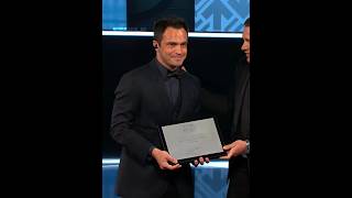 FALCÃO APOSENTADO DANDO SHOW 💫