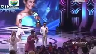 Download lagu Dewi Perssik Ngatain Nassar Bencong dan Anjing mp3 Download lagu Dewi Perssik Ngatain Nassar Bencong dan Anjing mp3